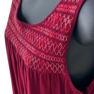 🌸6/$20🌸 Scoopneck Embroidered Tank